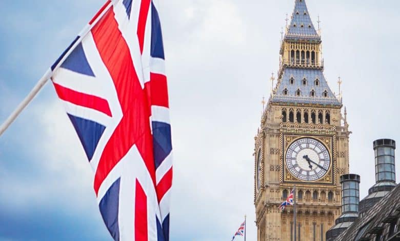 UK Parliament to Debate BN(O) Visa Settlement Rules as Petition Exceeds 100,000 Signatures